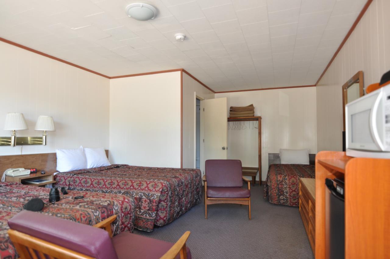 Budget Inn Near Westrock Covington Extérieur photo
