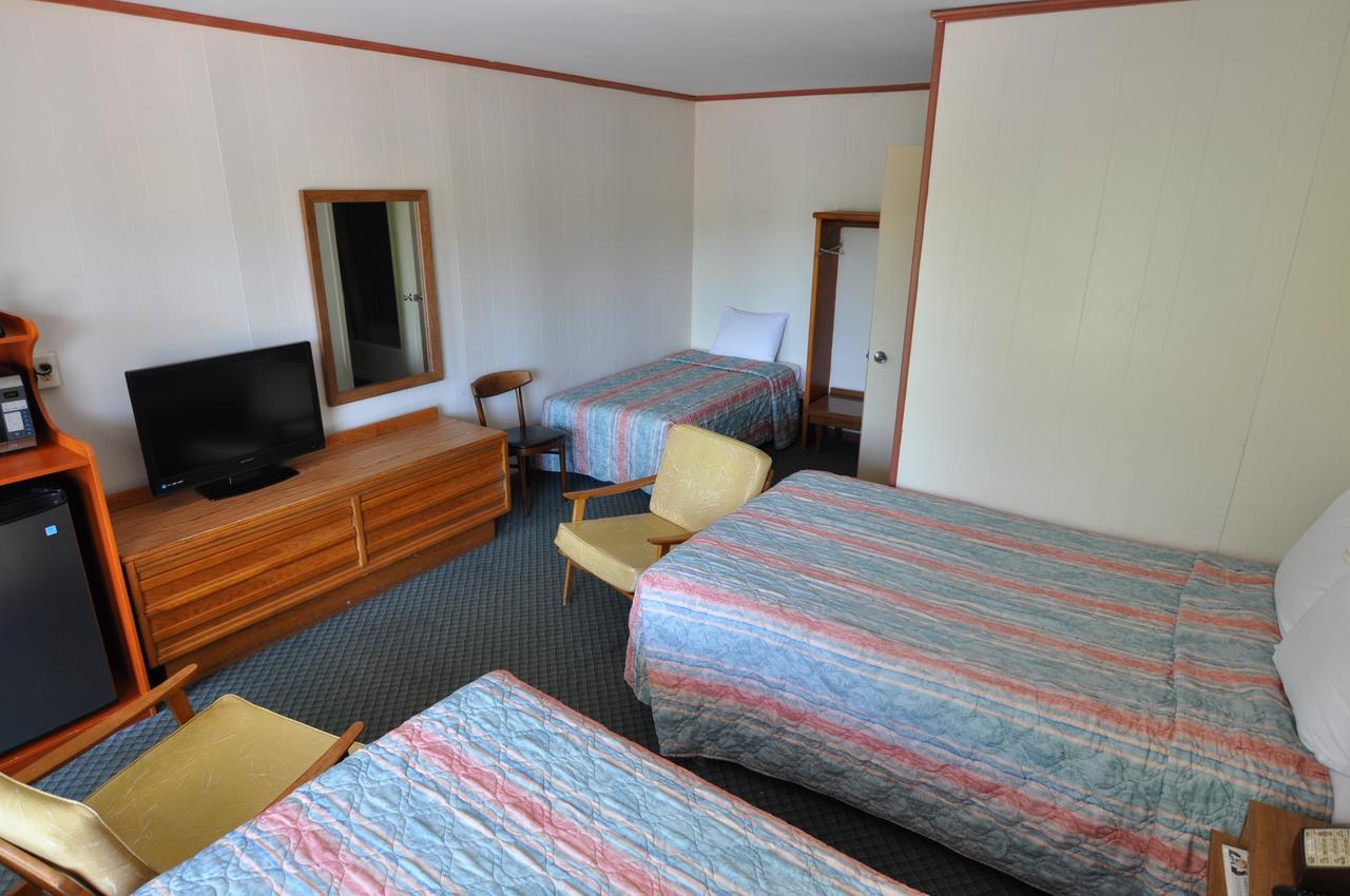 Budget Inn Near Westrock Covington Extérieur photo