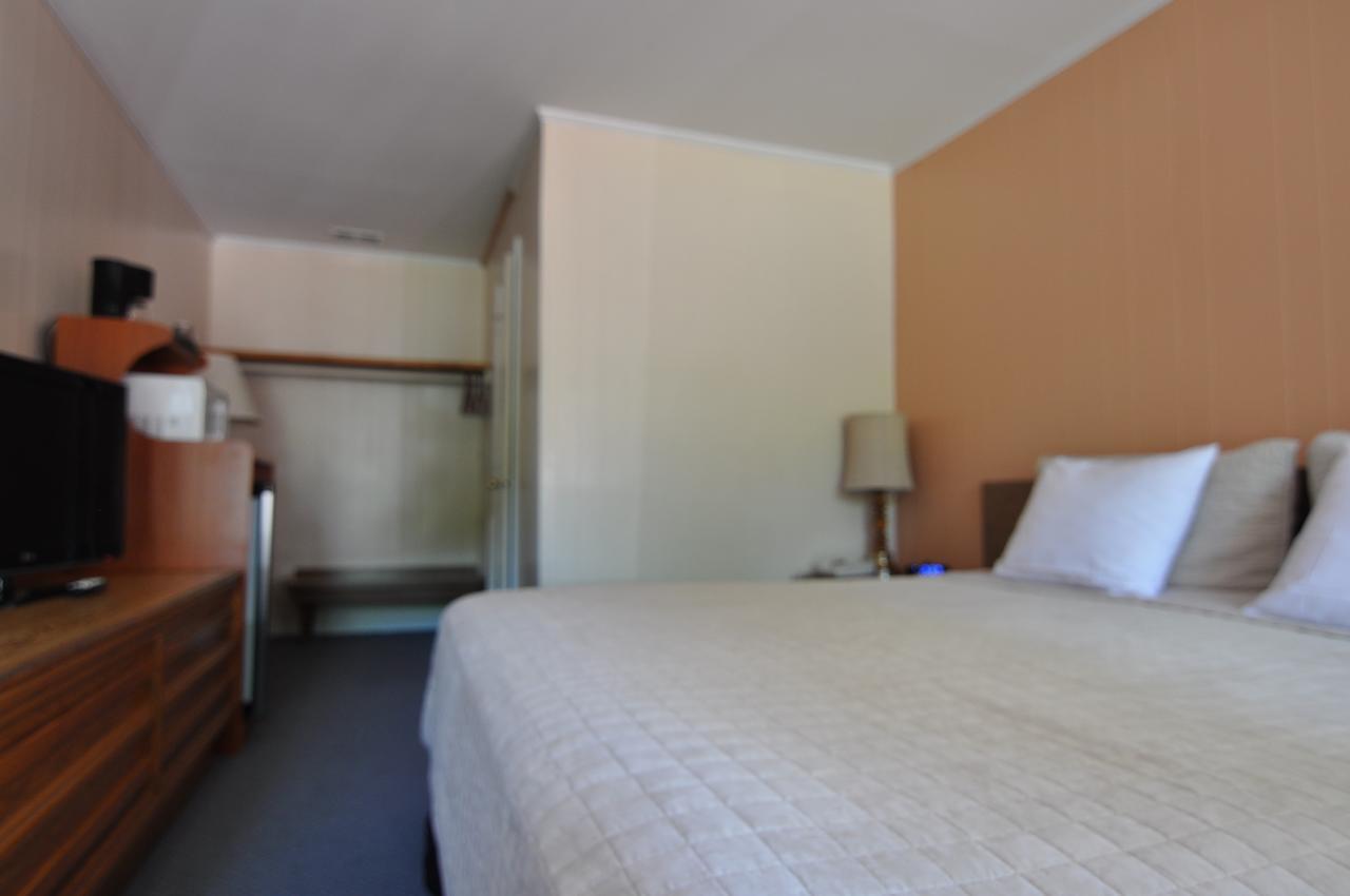 Budget Inn Near Westrock Covington Extérieur photo